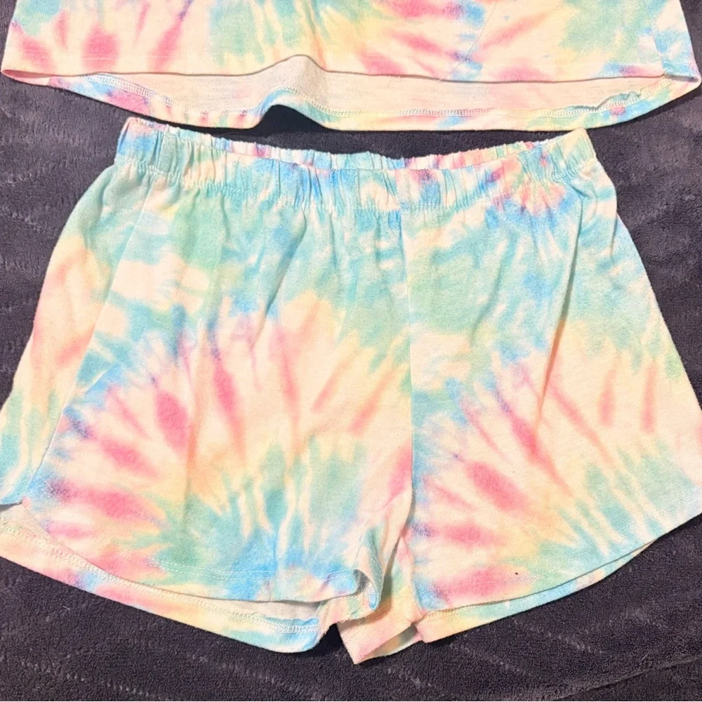 Girls Sleep shirt/short combos size (7/8)